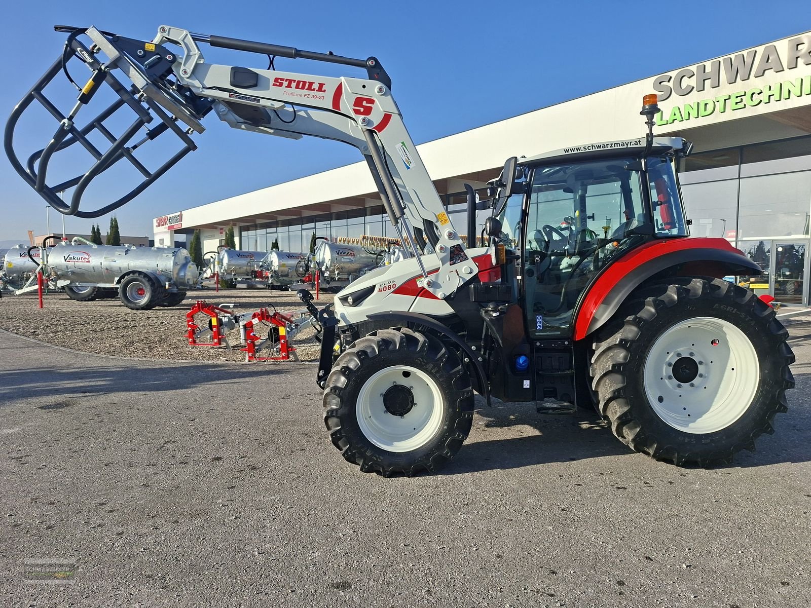 Traktor от тип Steyr 4080 PLUS, Neumaschine в Gampern (Снимка 2)