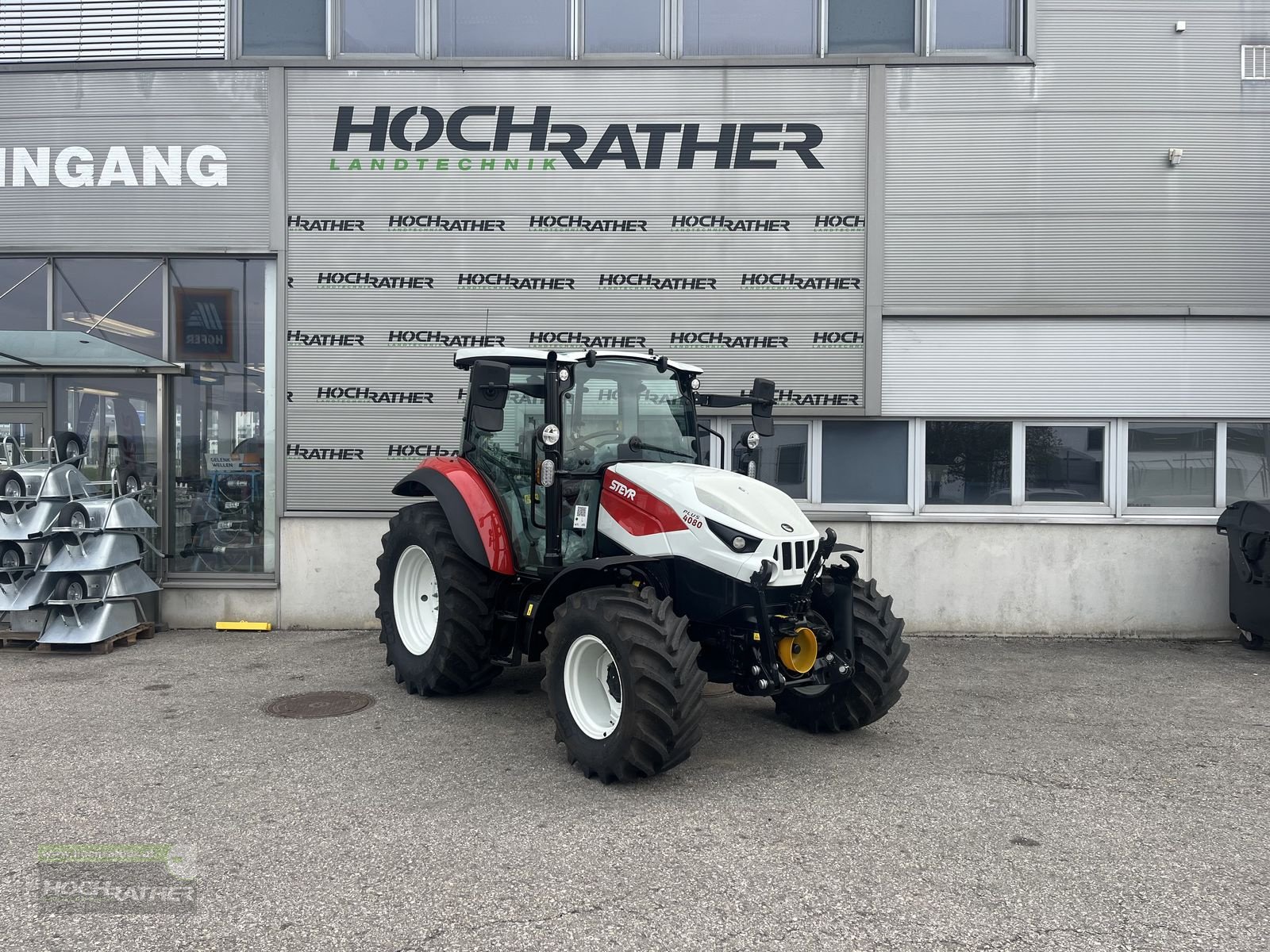 Traktor des Typs Steyr 4080 PLUS, Neumaschine in Kronstorf (Bild 1)