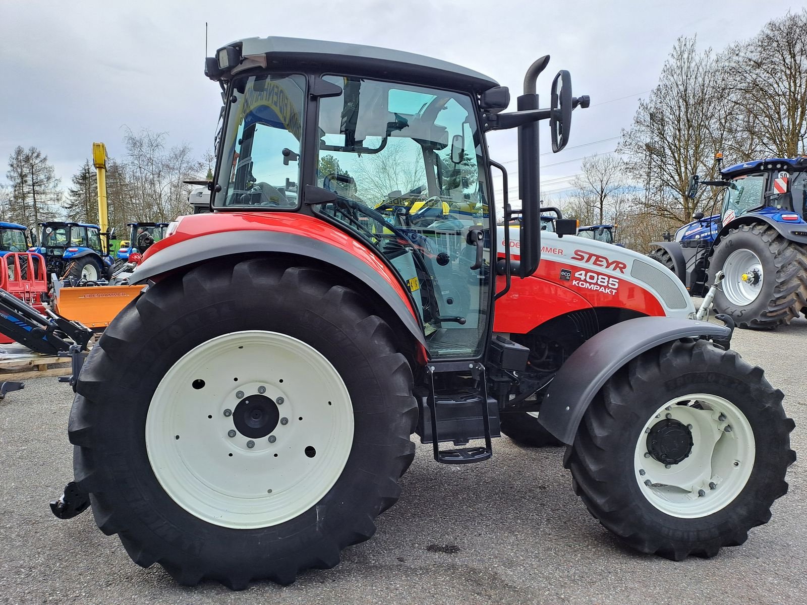 Traktor του τύπου Steyr 4085 Kompakt ET Profi, Gebrauchtmaschine σε Burgkirchen (Φωτογραφία 5)