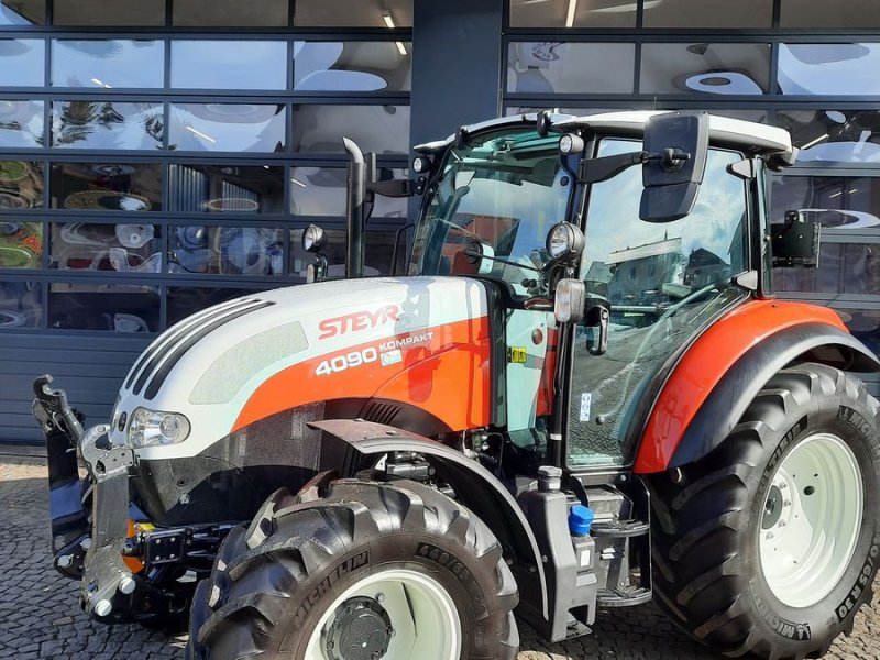 Traktor del tipo Steyr 4090 Kompakt (Stage V), Gebrauchtmaschine en Berndorf (Imagen 1)