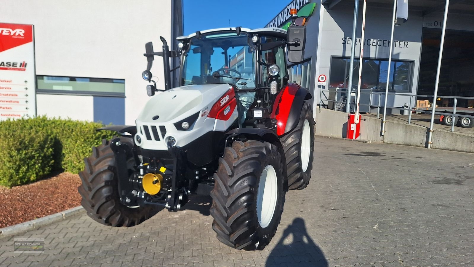 Traktor of the type Steyr 4090 Plus 1.0, Neumaschine in Aurolzmünster (Picture 26)
