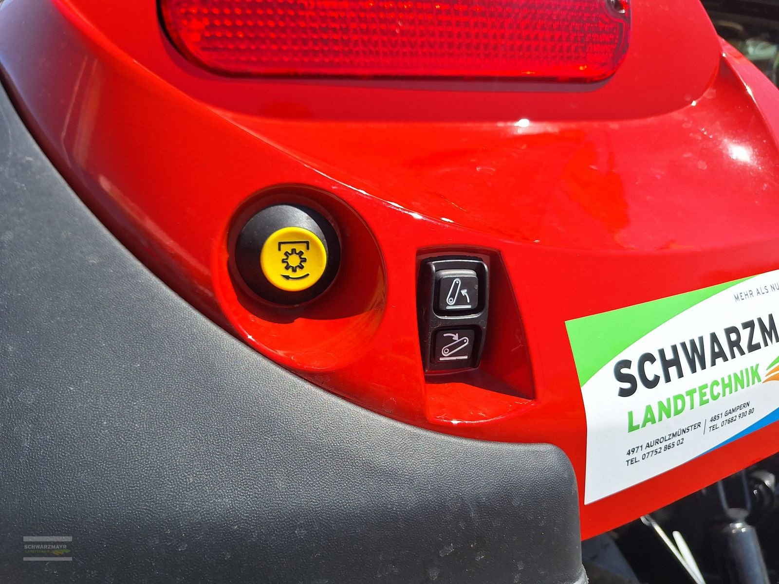 Traktor of the type Steyr 4090 Plus 1.0, Neumaschine in Aurolzmünster (Picture 12)