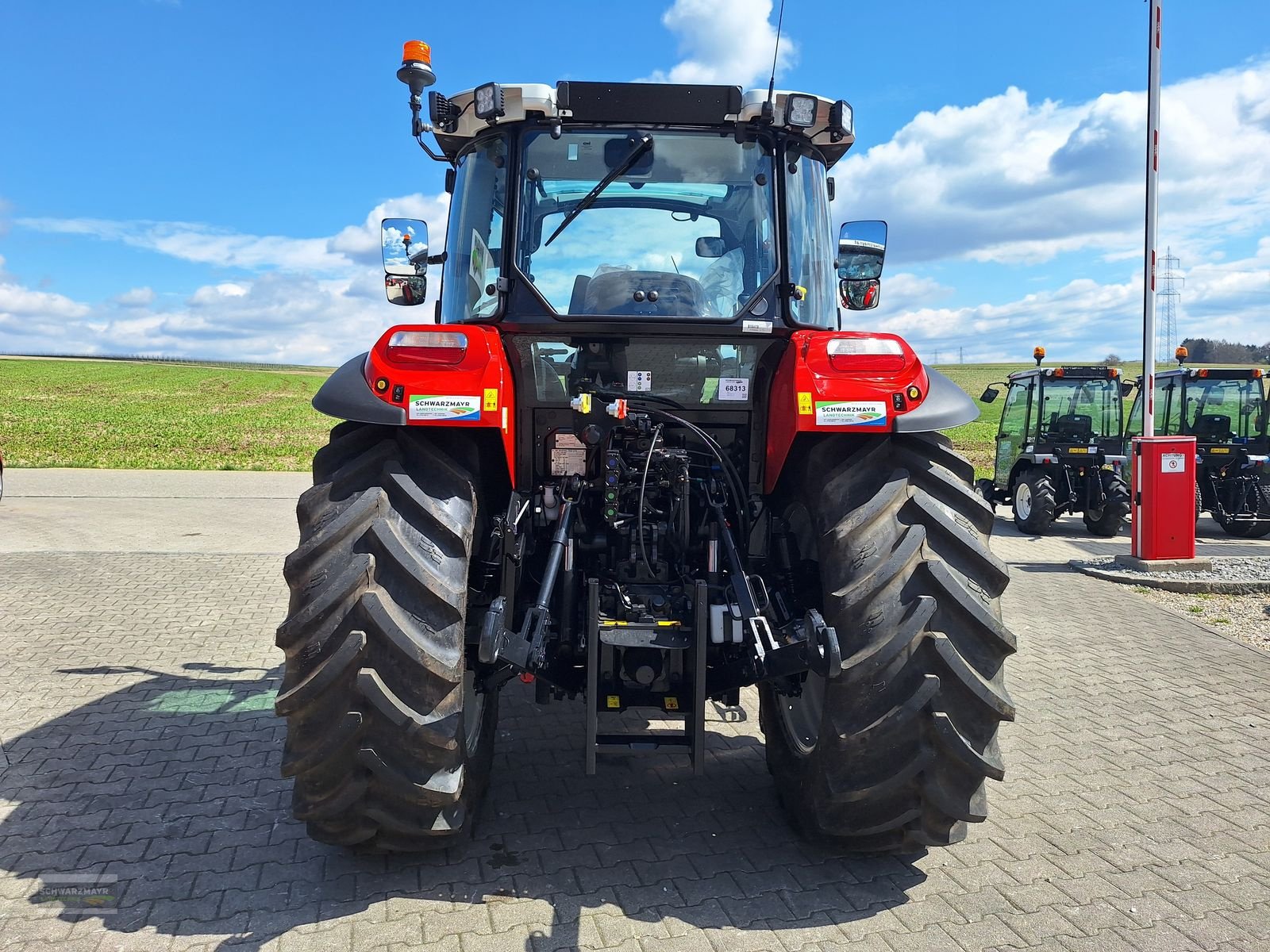 Traktor of the type Steyr 4090 PLUS, Neumaschine in Aurolzmünster (Picture 9)