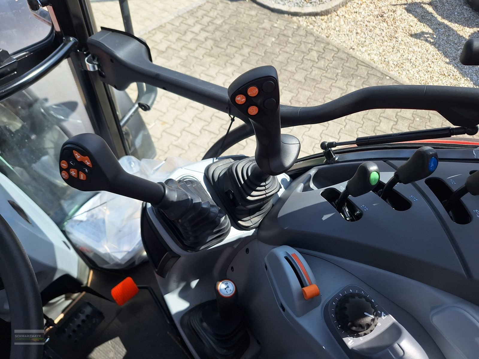 Traktor del tipo Steyr 4090 PLUS, Neumaschine en Aurolzmünster (Imagen 17)