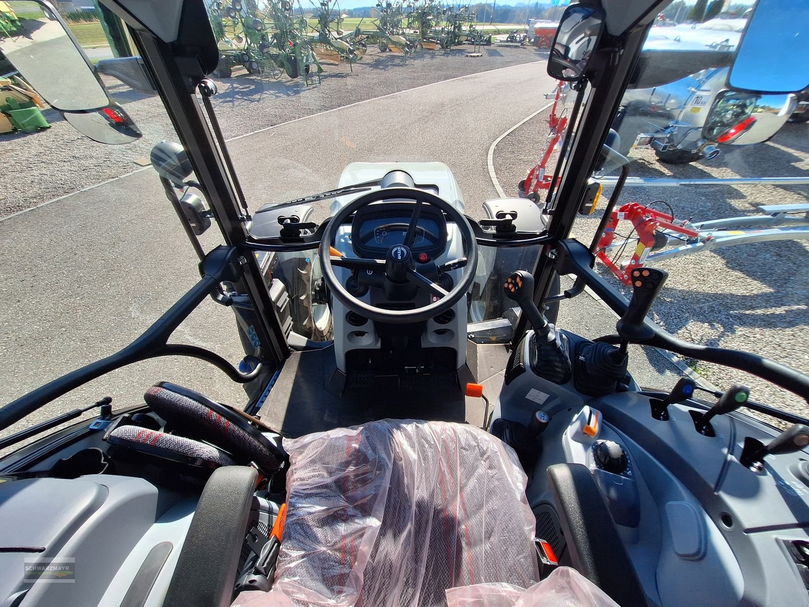 Traktor typu Steyr 4090 PLUS, Neumaschine v Gampern (Obrázek 18)