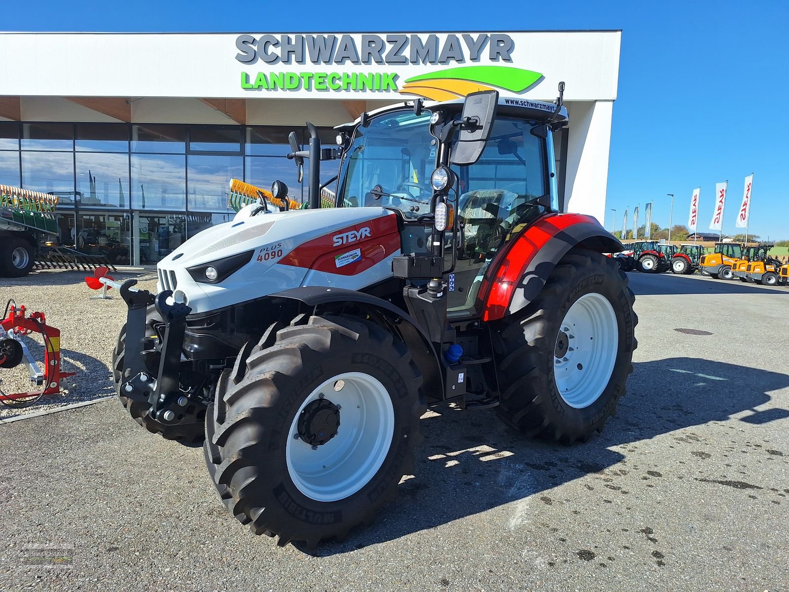Traktor typu Steyr 4090 PLUS, Neumaschine v Gampern (Obrázek 2)