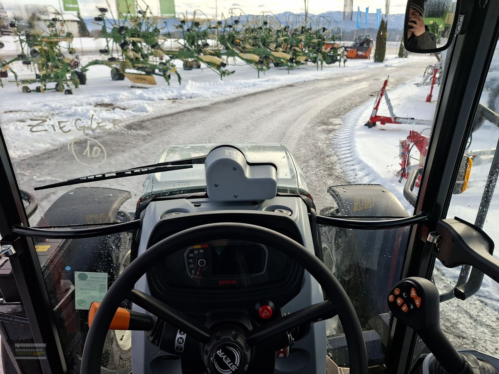 Traktor типа Steyr 4090 PLUS, Neumaschine в Gampern (Фотография 22)