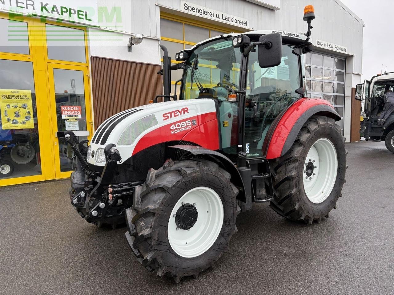Traktor del tipo Steyr 4095 kompakt et basis, Gebrauchtmaschine en Mariasdorf (Imagen 1)