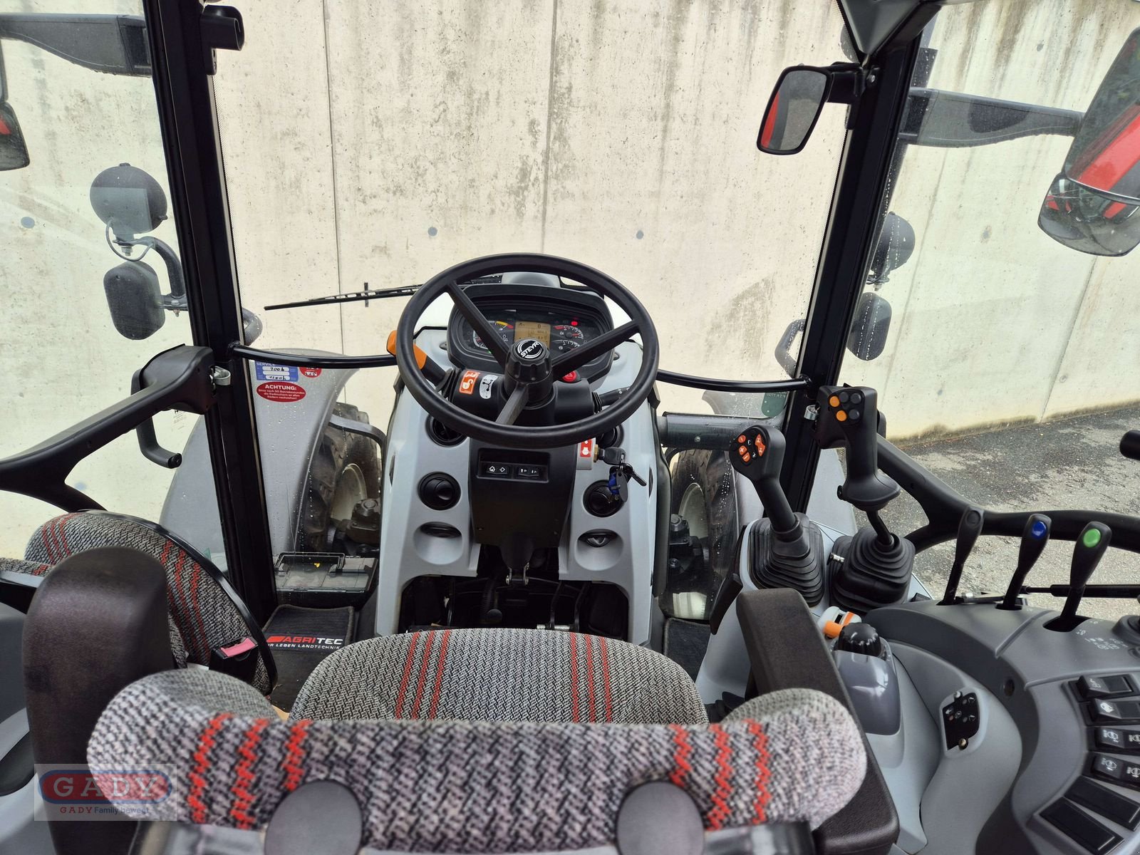 Traktor typu Steyr 4095 Kompakt ET Komfort, Gebrauchtmaschine v Lebring (Obrázek 5)