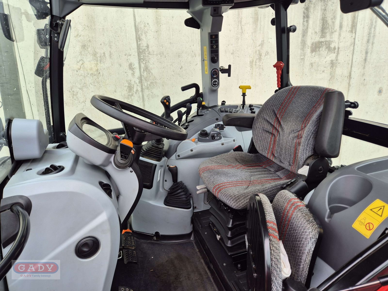 Traktor typu Steyr 4095 Kompakt ET Komfort, Gebrauchtmaschine v Lebring (Obrázek 7)