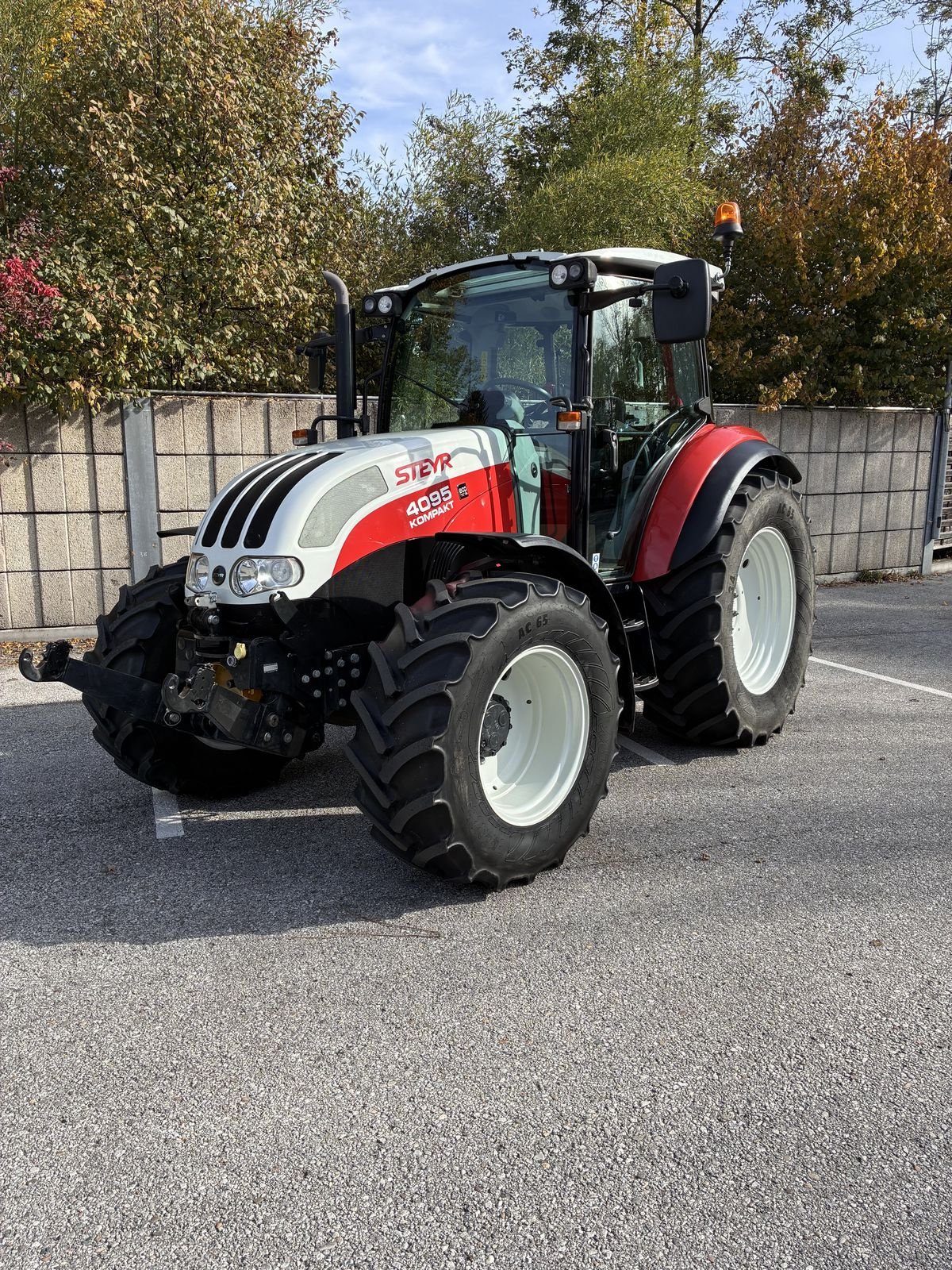 Traktor typu Steyr 4095 Kompakt ET Profi, Gebrauchtmaschine w Bergheim (Zdjęcie 1)