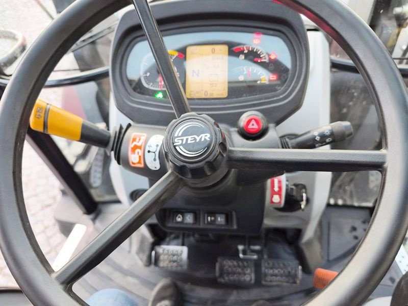 Traktor typu Steyr 4095 Kompakt ET Profi, Gebrauchtmaschine v St. Marienkirchen (Obrázek 11)