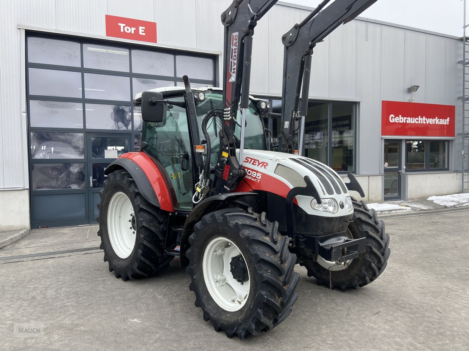 Traktor типа Steyr 4095 Kompakt ET Profi, Gebrauchtmaschine в Burgkirchen (Фотография 3)