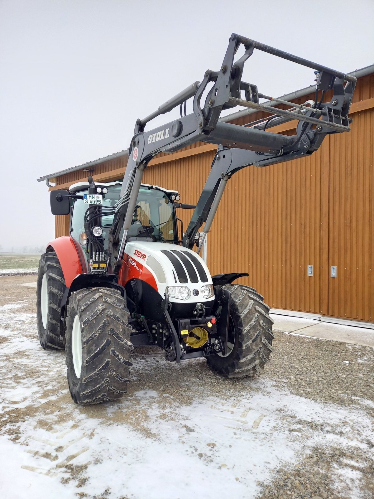 Traktor du type Steyr 4095 Multi, Gebrauchtmaschine en Ettringen (Photo 2)