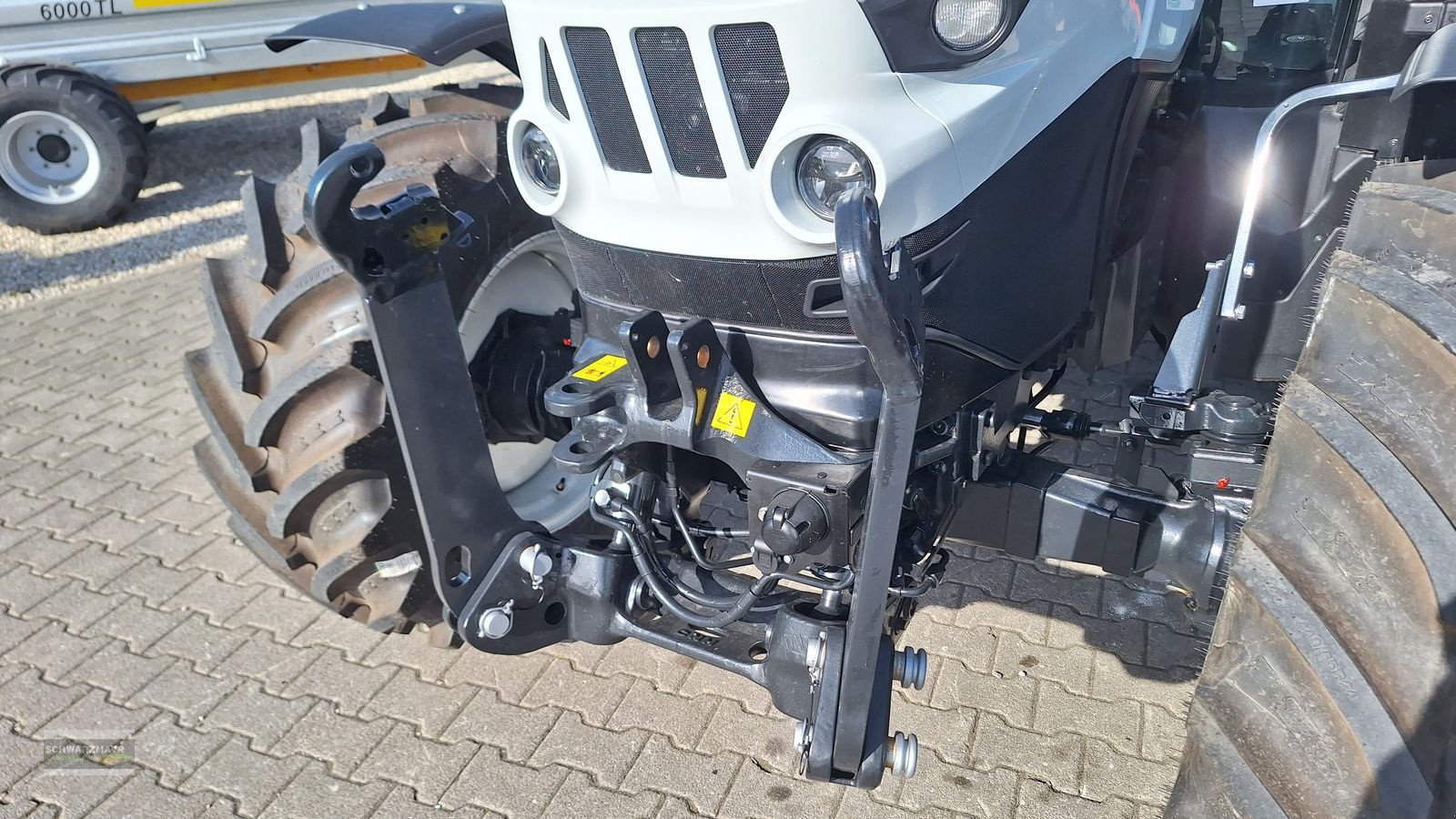 Traktor des Typs Steyr 4100 Plus 1.0, Neumaschine in Aurolzmünster (Bild 10)