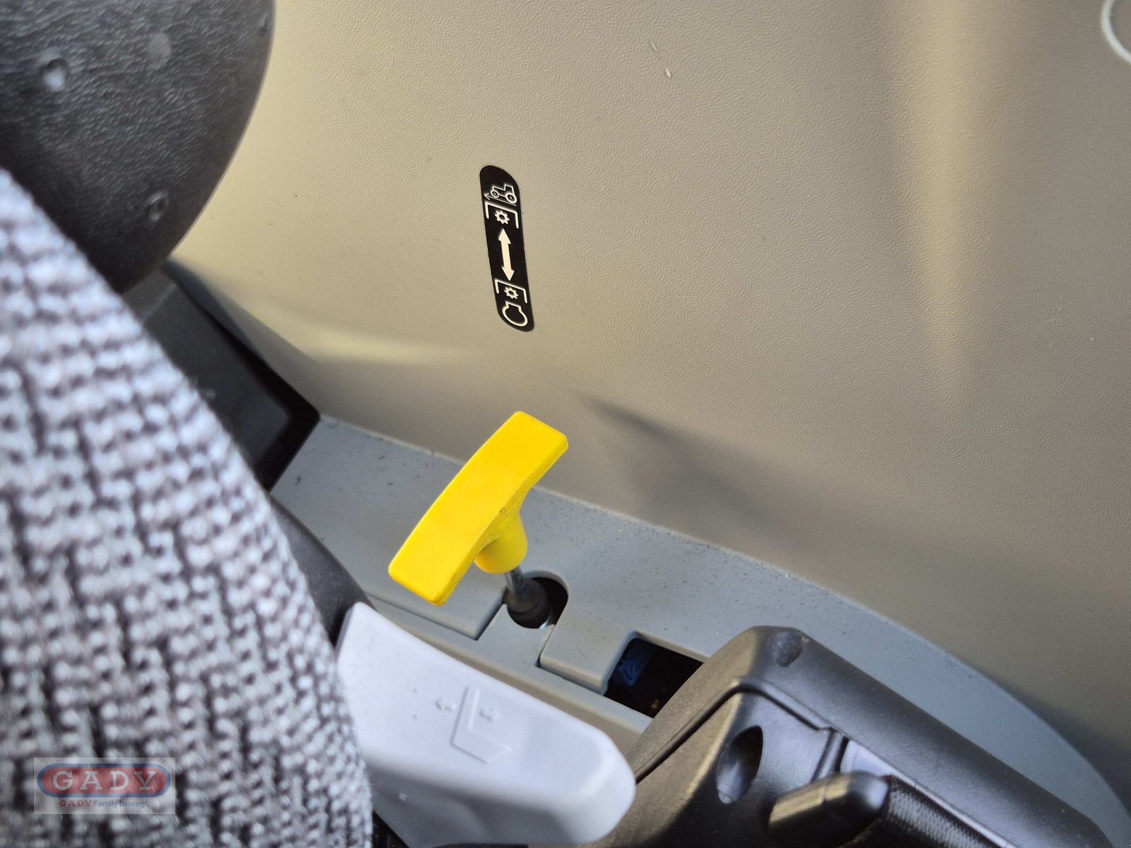 Traktor a típus Steyr 4100 PLUS, Neumaschine ekkor: Lebring (Kép 13)