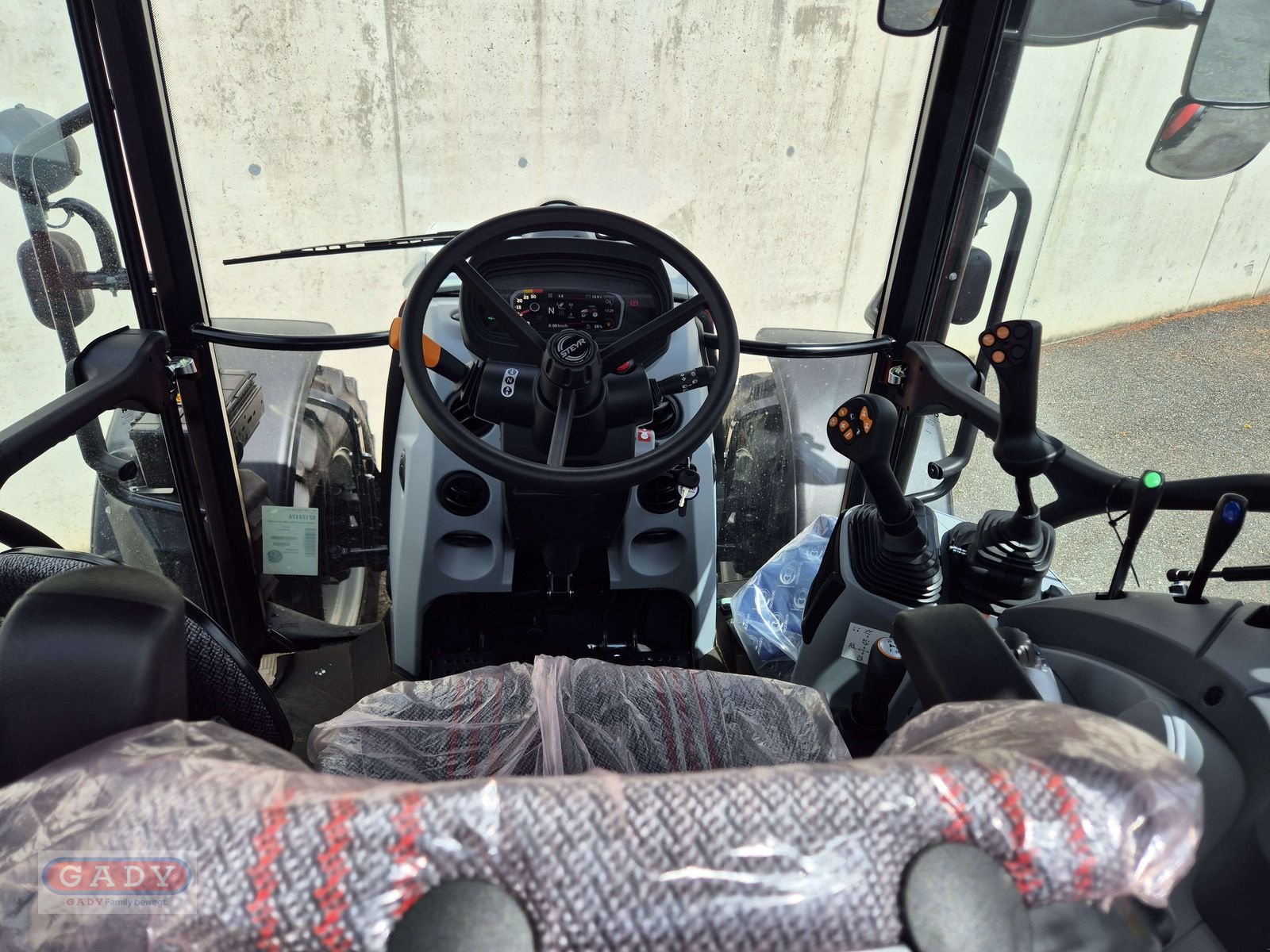 Traktor typu Steyr 4100 PLUS, Neumaschine v Lebring (Obrázek 5)