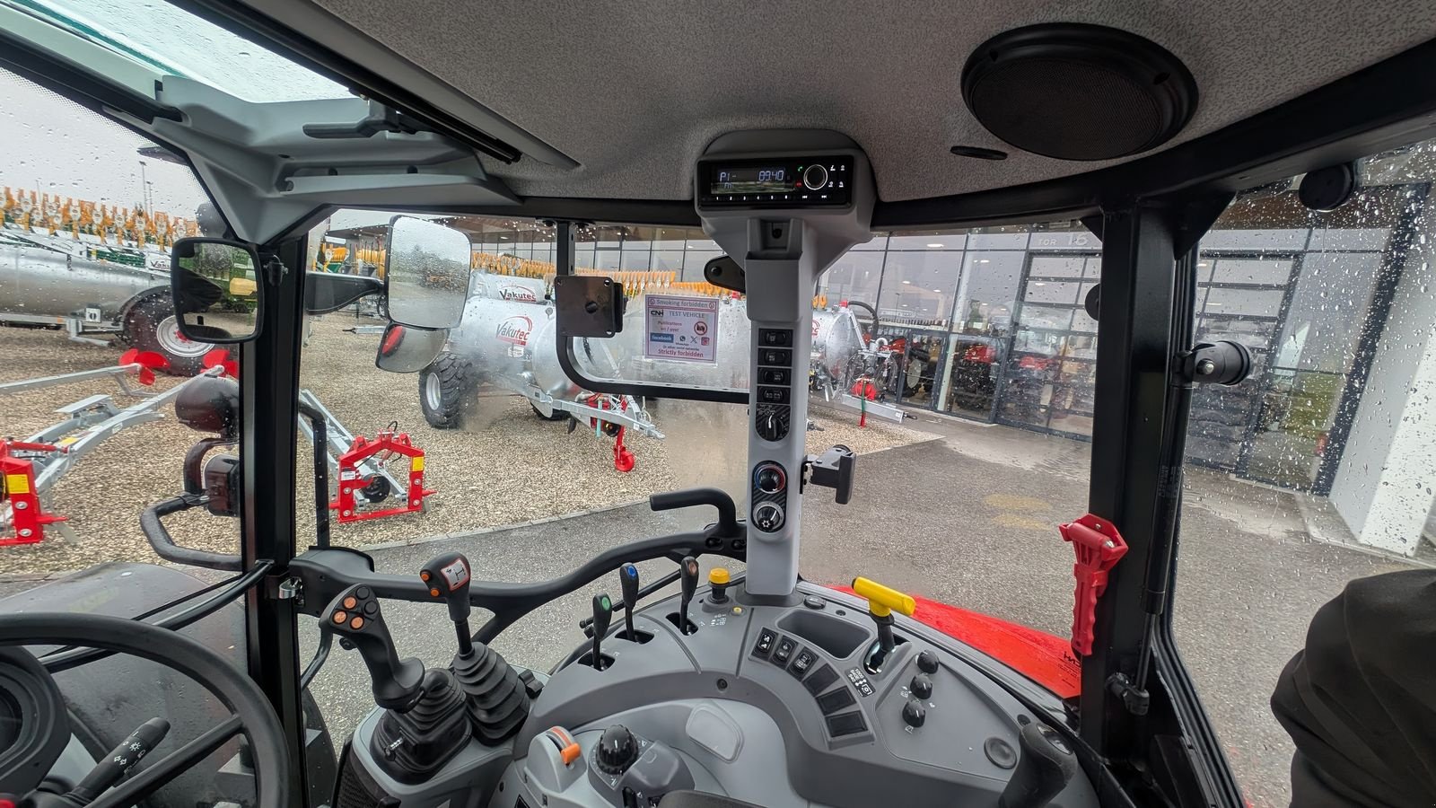 Traktor of the type Steyr 4100 PLUS, Neumaschine in Schlitters (Picture 12)