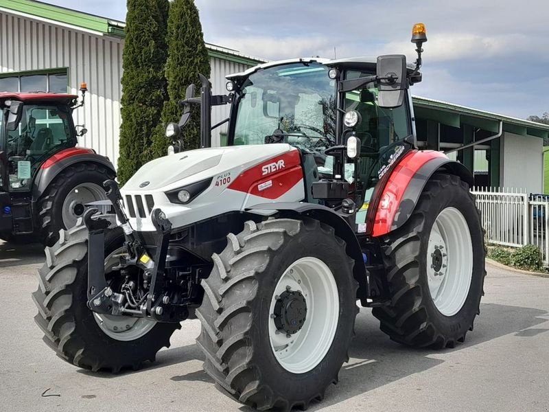 Traktor του τύπου Steyr 4100 PLUS, Neumaschine σε St. Marienkirchen (Φωτογραφία 1)