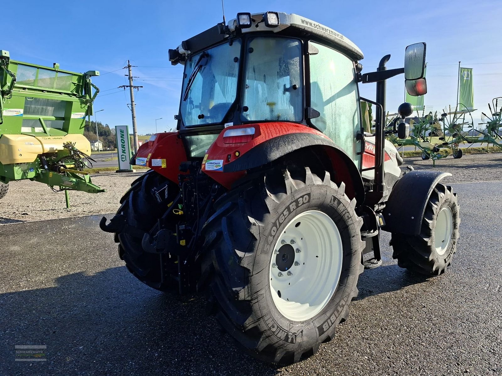 Traktor des Typs Steyr 4100 PLUS, Neumaschine in Gampern (Bild 8)