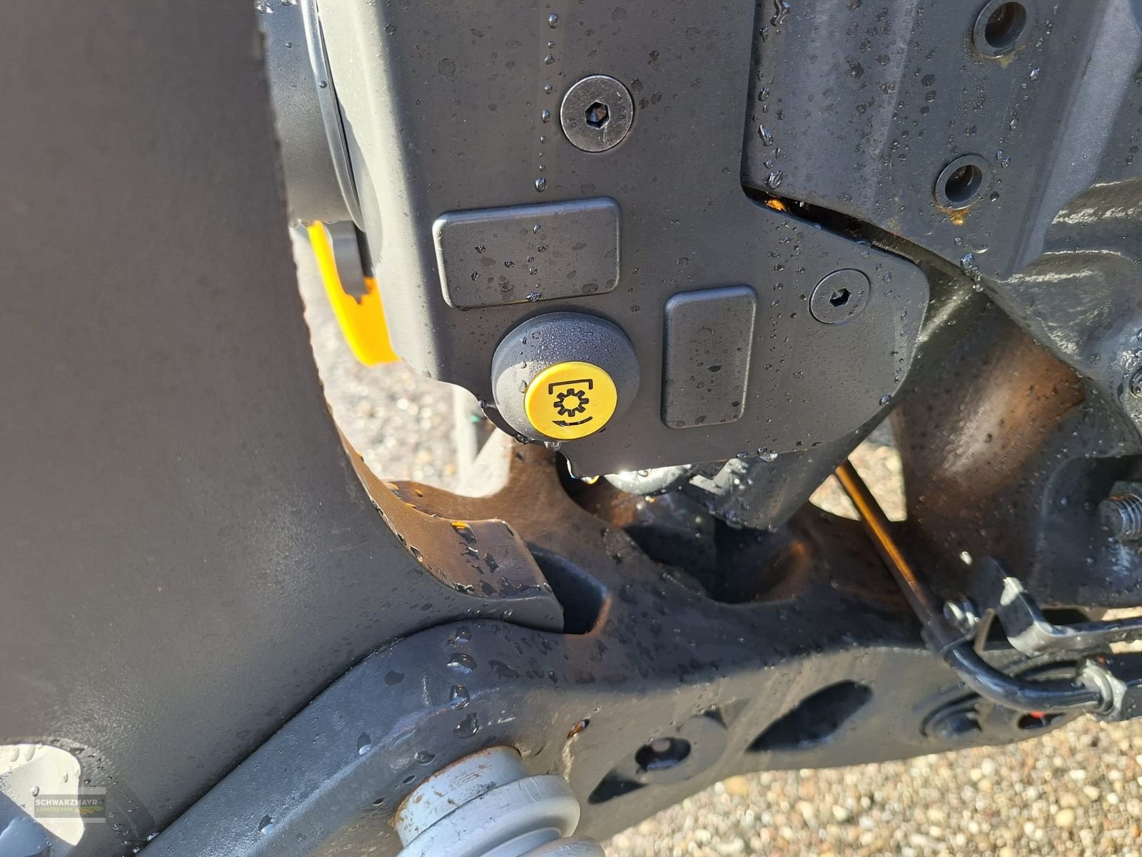 Traktor des Typs Steyr 4100 PLUS, Neumaschine in Gampern (Bild 17)