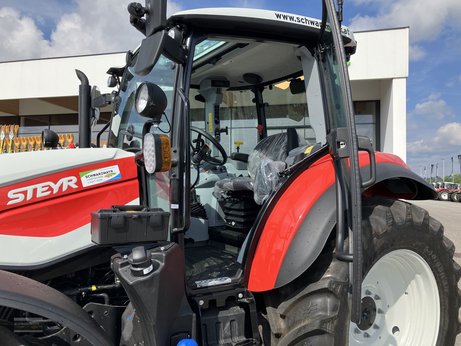 Traktor Türe ait Steyr 4100 PLUS, Neumaschine içinde Gampern (resim 5)