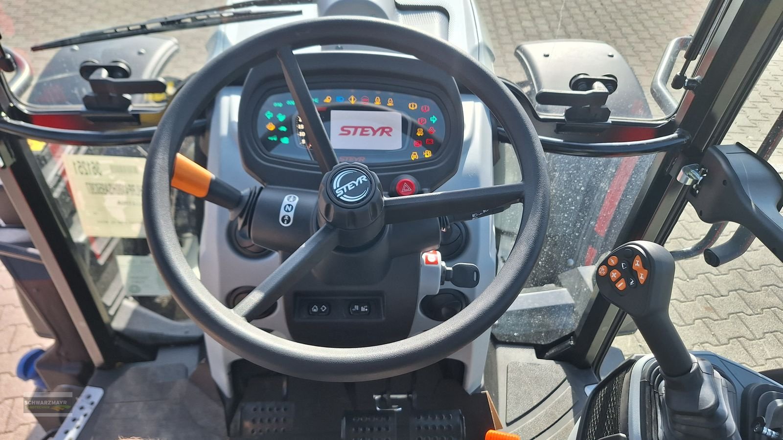 Traktor des Typs Steyr 4100 PLUS, Mietmaschine in Gampern (Bild 19)