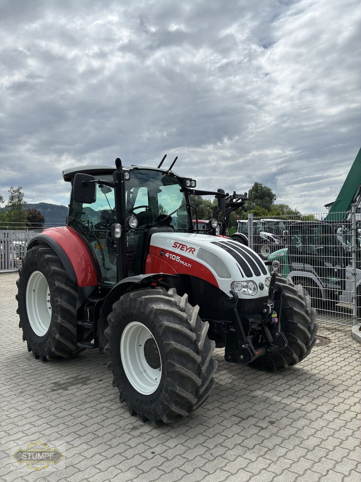 Traktor tip Steyr 4105 Multi Profi, Gebrauchtmaschine in Grafenstein (Poză 1)