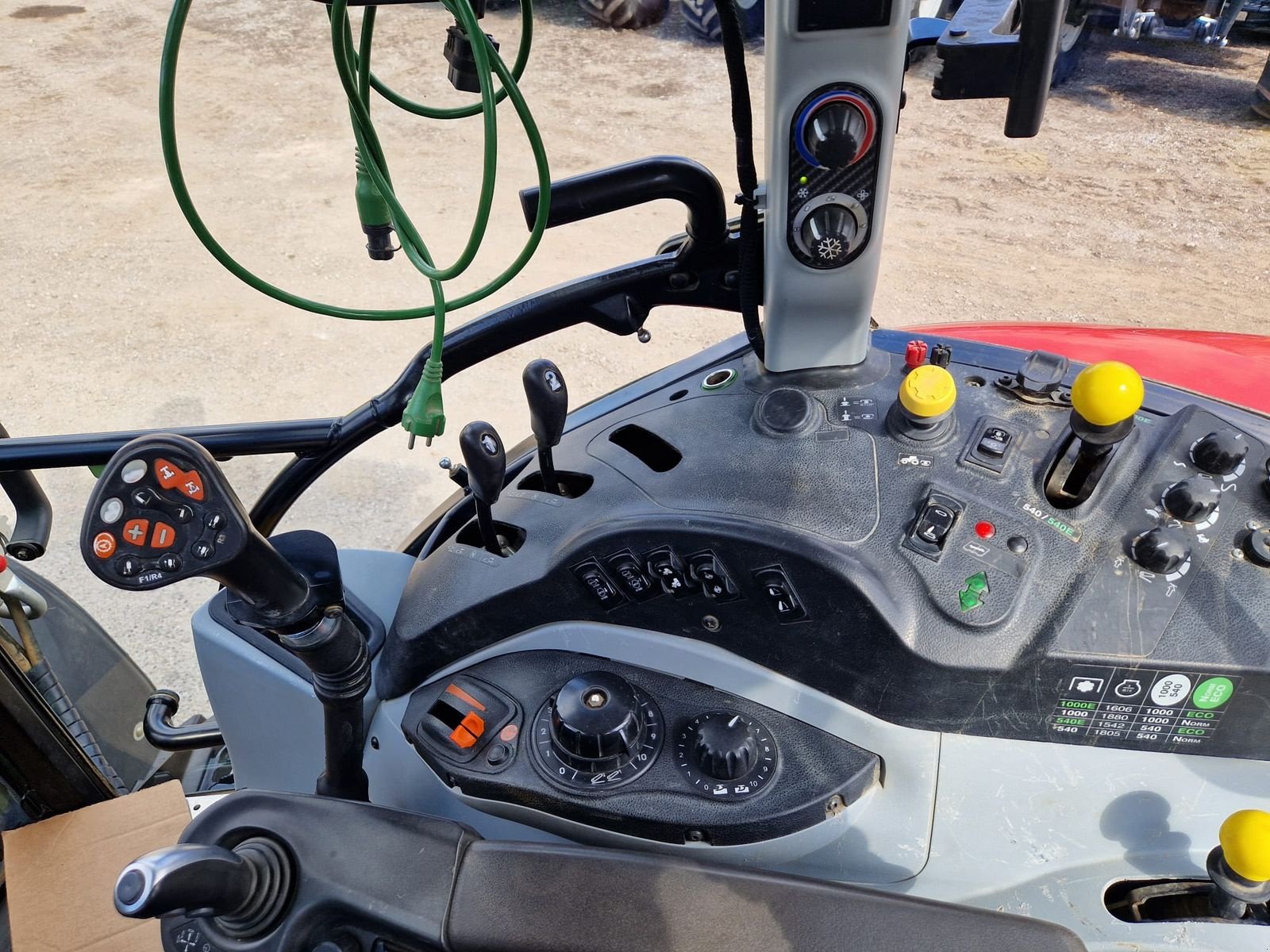 Traktor van het type Steyr 4105 Multi Profi, Gebrauchtmaschine in Obritzberg (Foto 15)