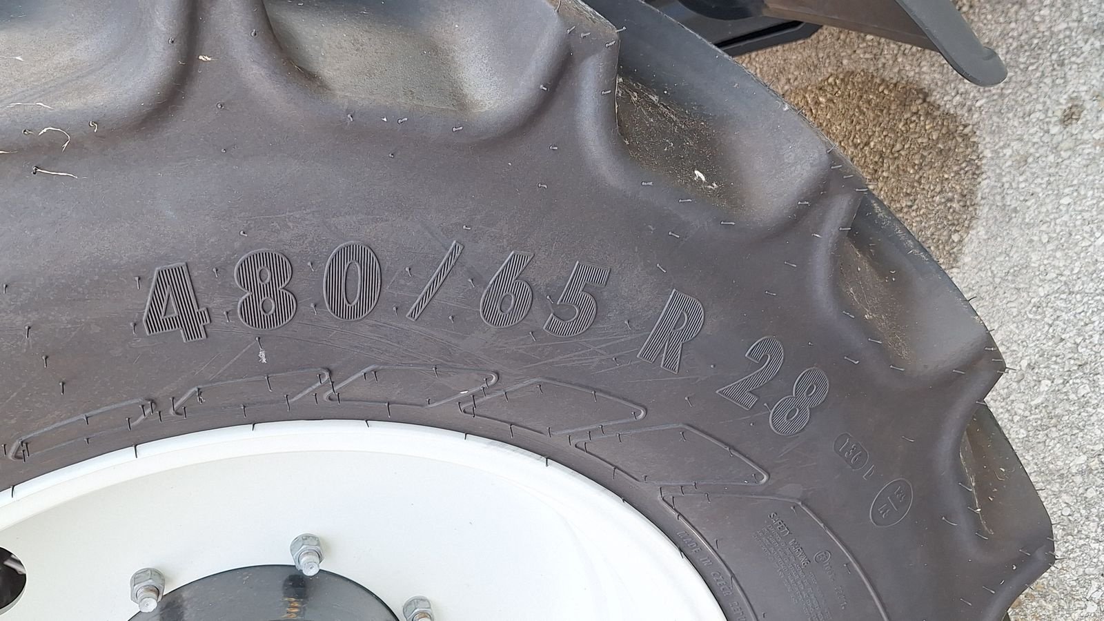 Traktor of the type Steyr 4110 Expert CVT, Neumaschine in Bergheim (Picture 15)