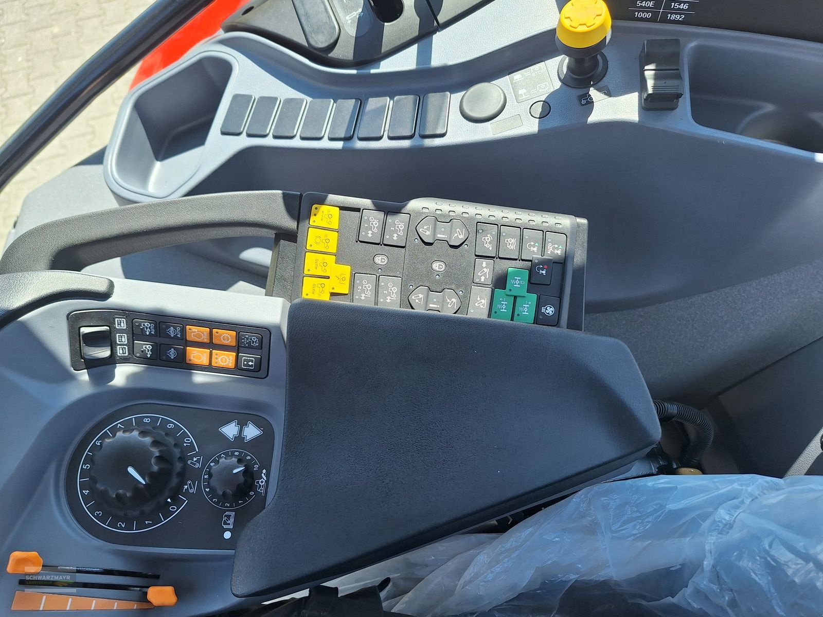 Traktor типа Steyr 4110 Expert CVT, Neumaschine в Aurolzmünster (Фотография 17)