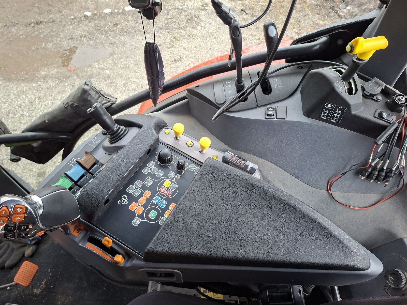 Traktor des Typs Steyr 4110 Expert CVT, Gebrauchtmaschine in Hollenthon (Bild 6)