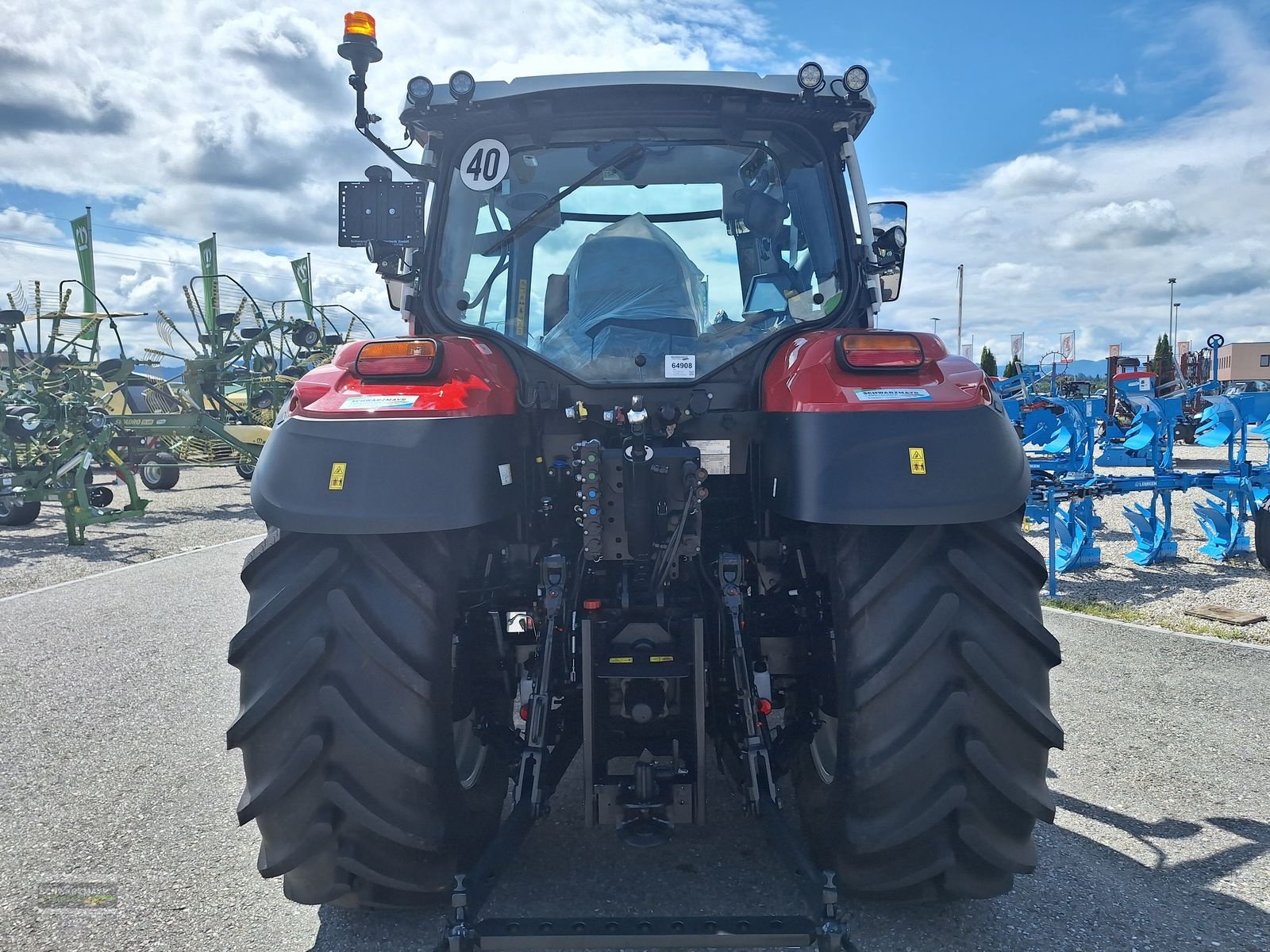 Traktor of the type Steyr 4110 Expert CVT, Mietmaschine in Gampern (Picture 10)