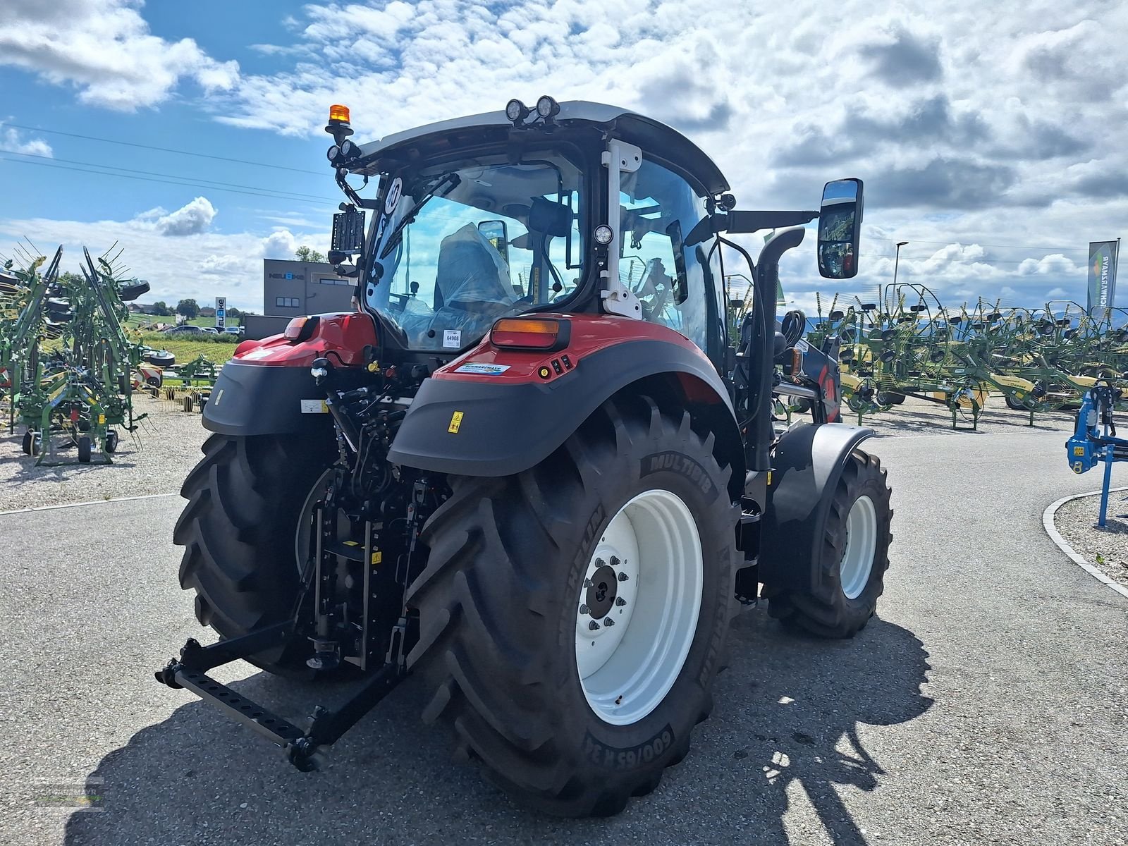 Traktor of the type Steyr 4110 Expert CVT, Mietmaschine in Gampern (Picture 5)