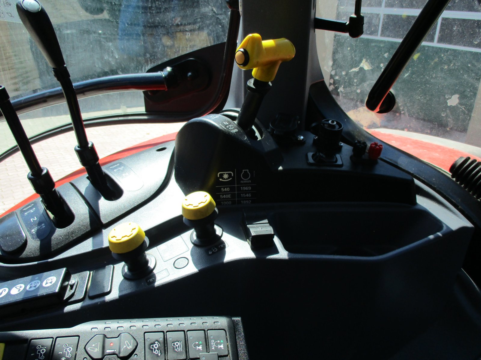 Traktor tip Steyr 4110 Expert CVT, Gebrauchtmaschine in Windorf (Poză 12)