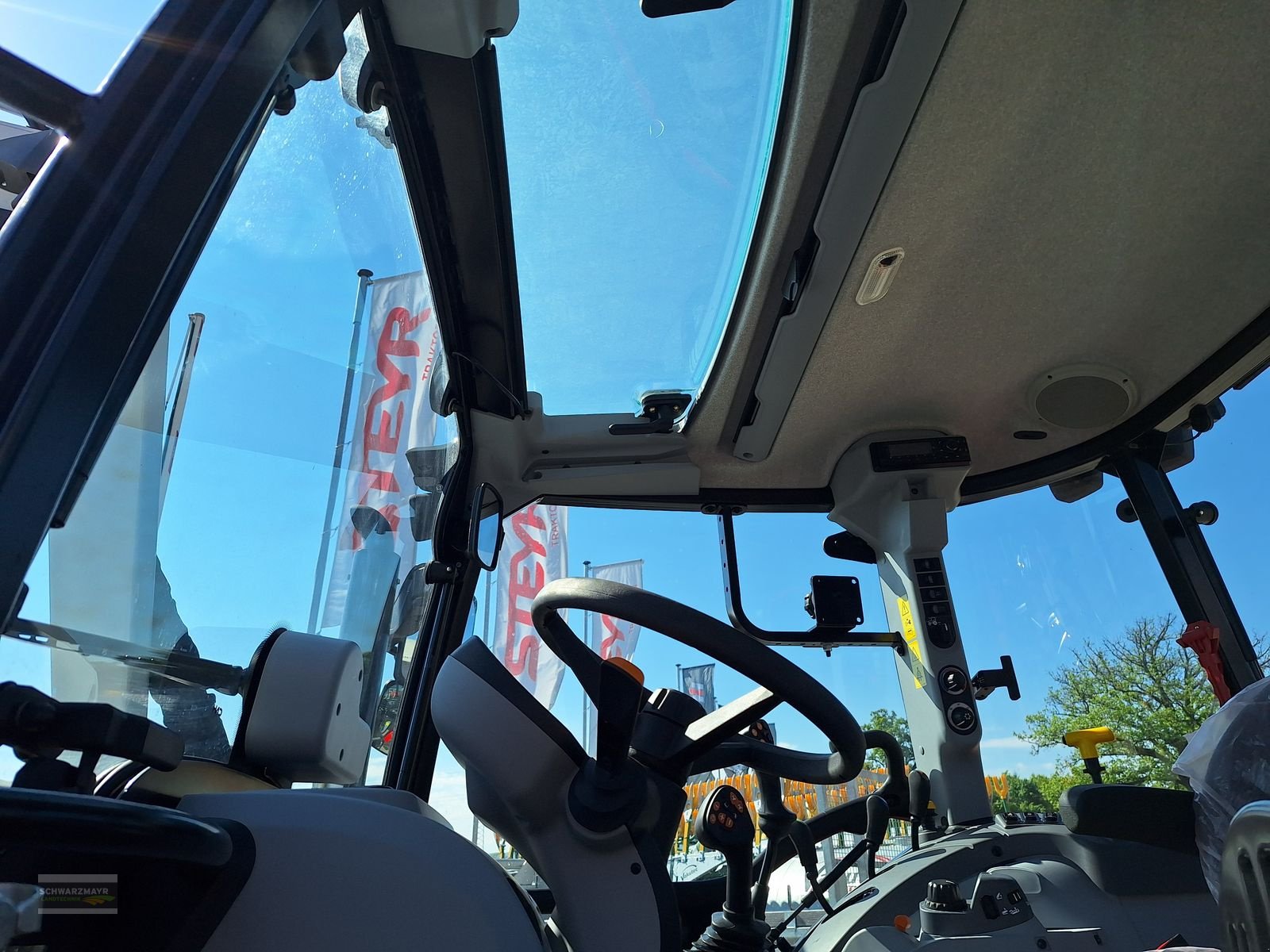 Traktor tipa Steyr 4110 PLUS, Neumaschine u Aurolzmünster (Slika 20)