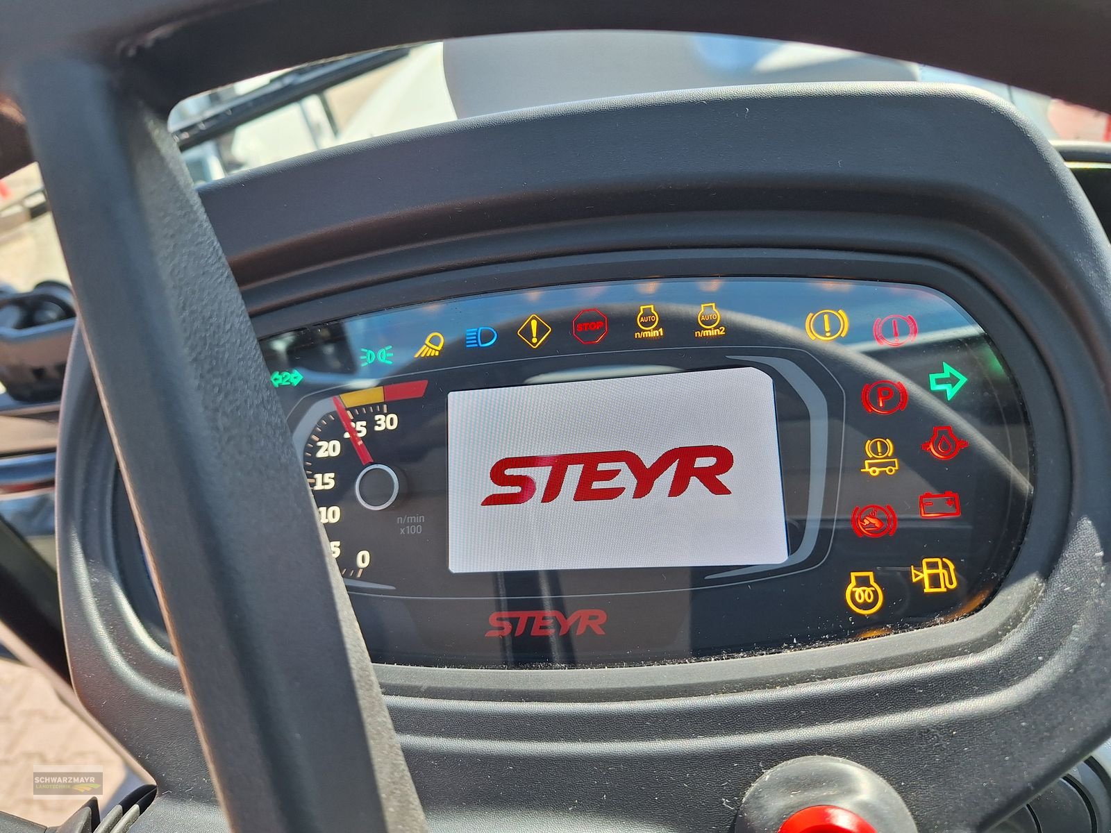 Traktor typu Steyr 4110 PLUS, Neumaschine v Aurolzmünster (Obrázek 24)