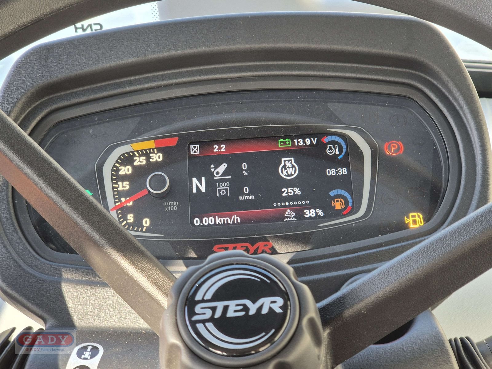 Traktor типа Steyr 4110 PLUS, Neumaschine в Lebring (Фотография 12)