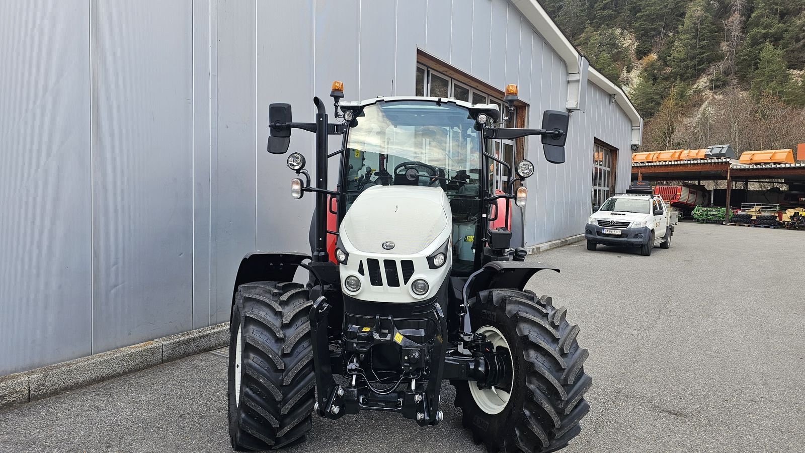 Traktor типа Steyr 4110 PLUS, Gebrauchtmaschine в Ried im Oberinntal (Фотография 7)