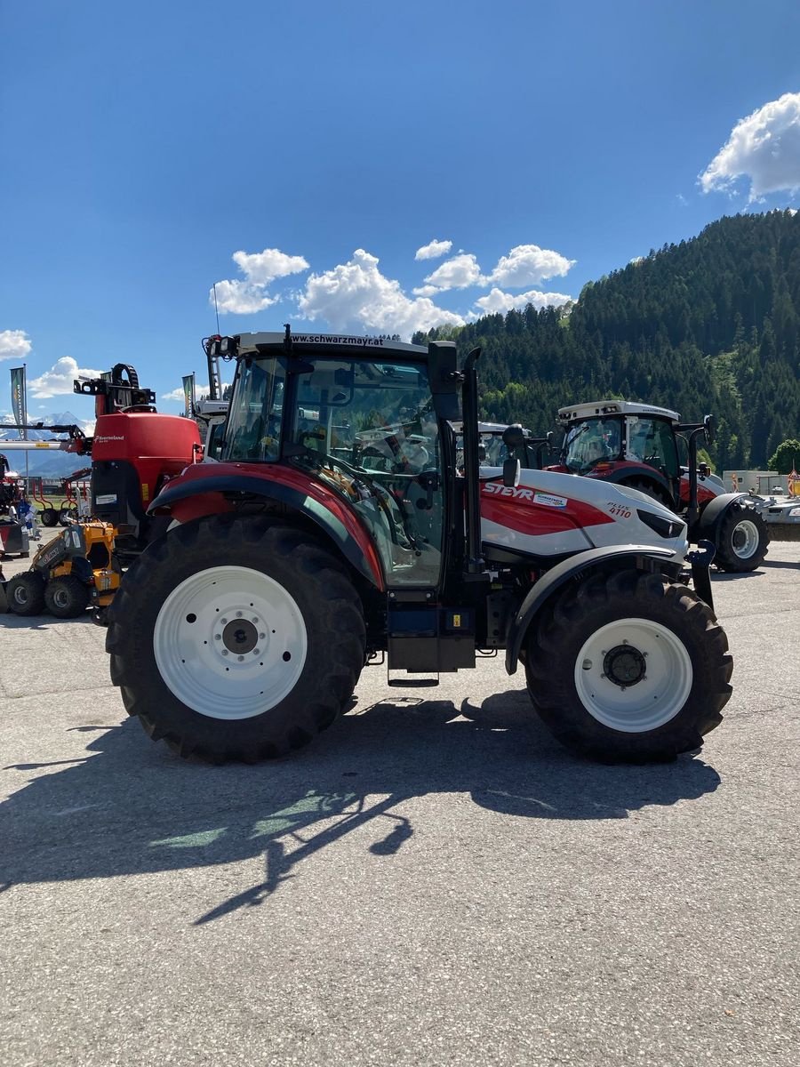 Traktor des Typs Steyr 4110 PLUS, Neumaschine in Schlitters (Bild 7)
