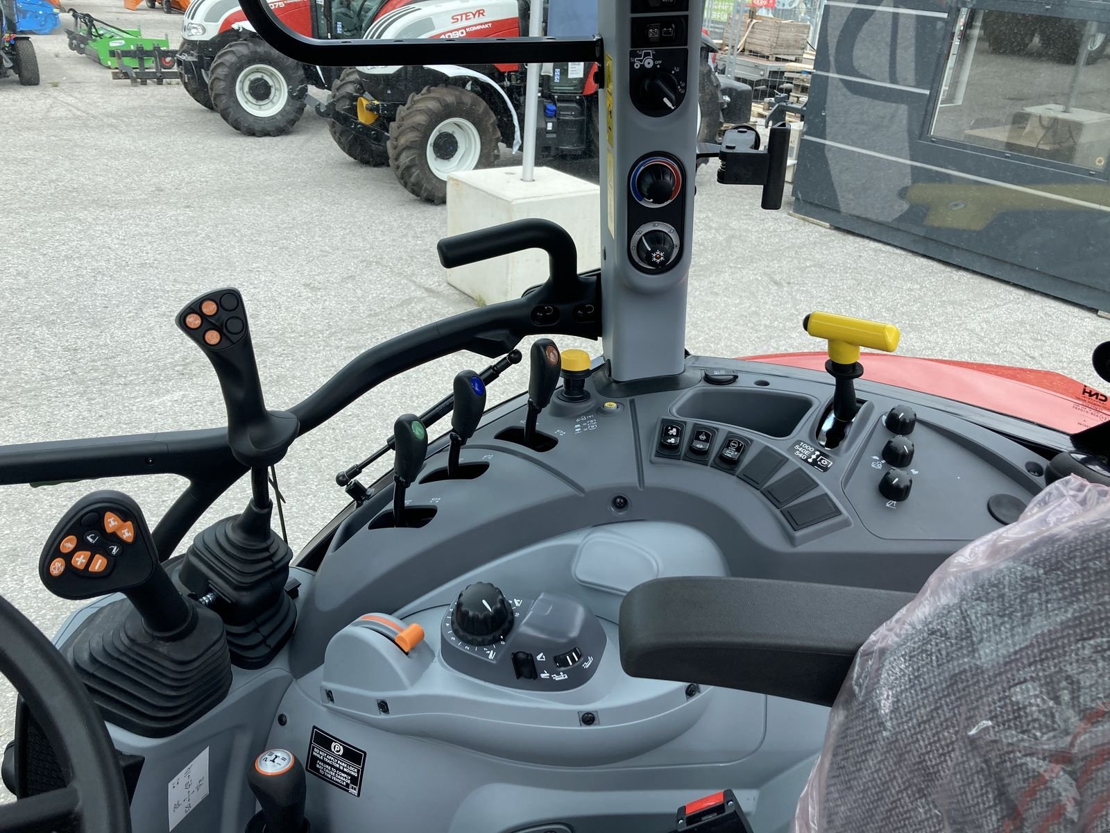 Traktor типа Steyr 4110 PLUS, Neumaschine в Schlitters (Фотография 17)