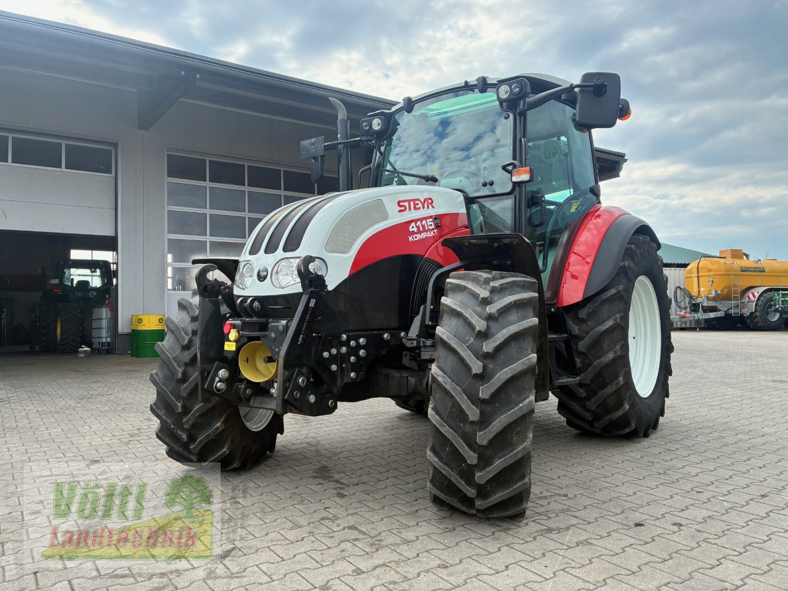 Traktor типа Steyr 4115 Kompakt, Gebrauchtmaschine в Hutthurm bei Passau (Фотография 1)