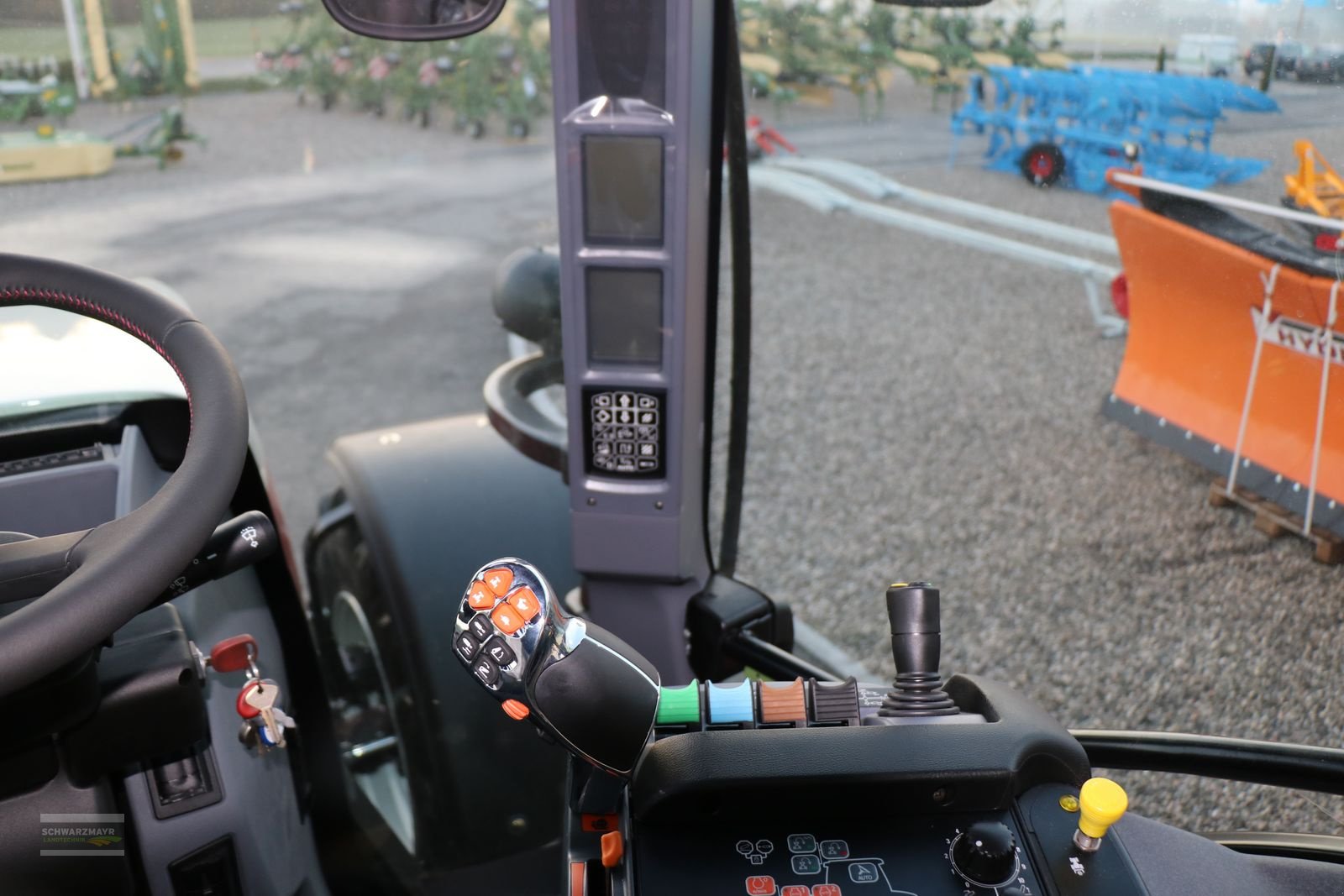 Traktor des Typs Steyr 4115 Profi CVT, Neumaschine in Aurolzmünster (Bild 8)