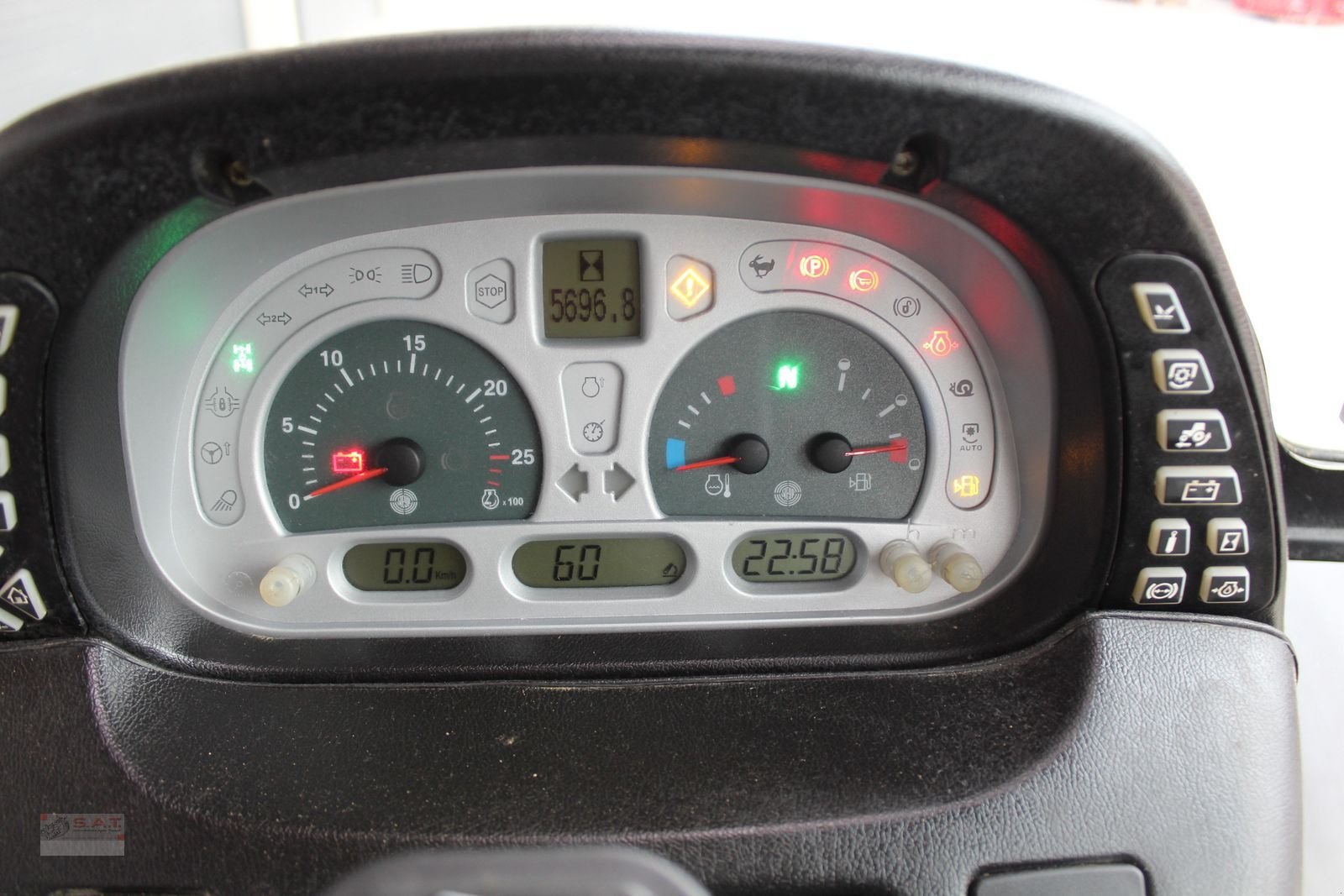 Traktor des Typs Steyr 4115 Profi, Gebrauchtmaschine in Eberschwang (Bild 8)