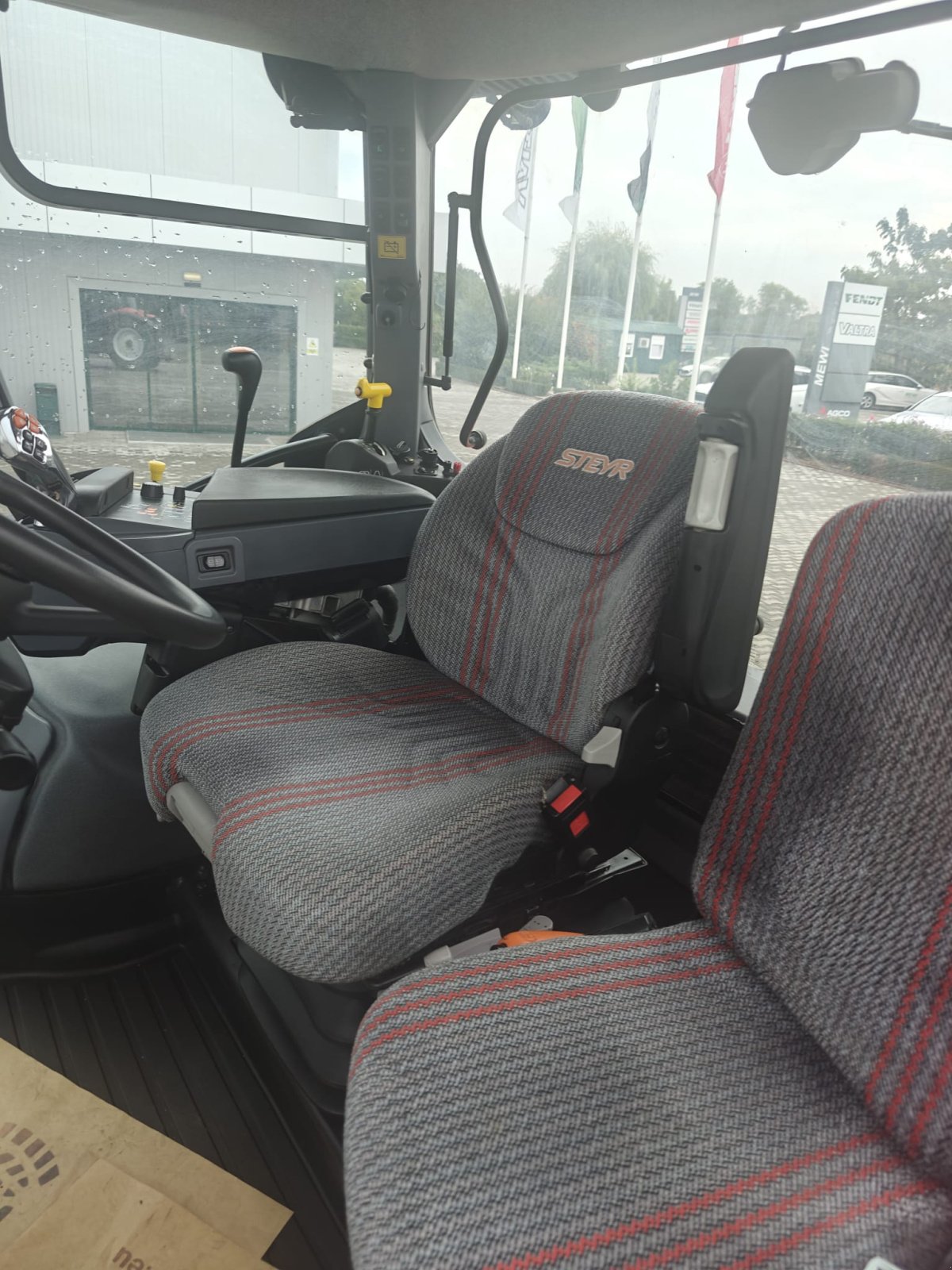 Traktor Türe ait Steyr 4115 Profi, Gebrauchtmaschine içinde Orţişoara (resim 7)