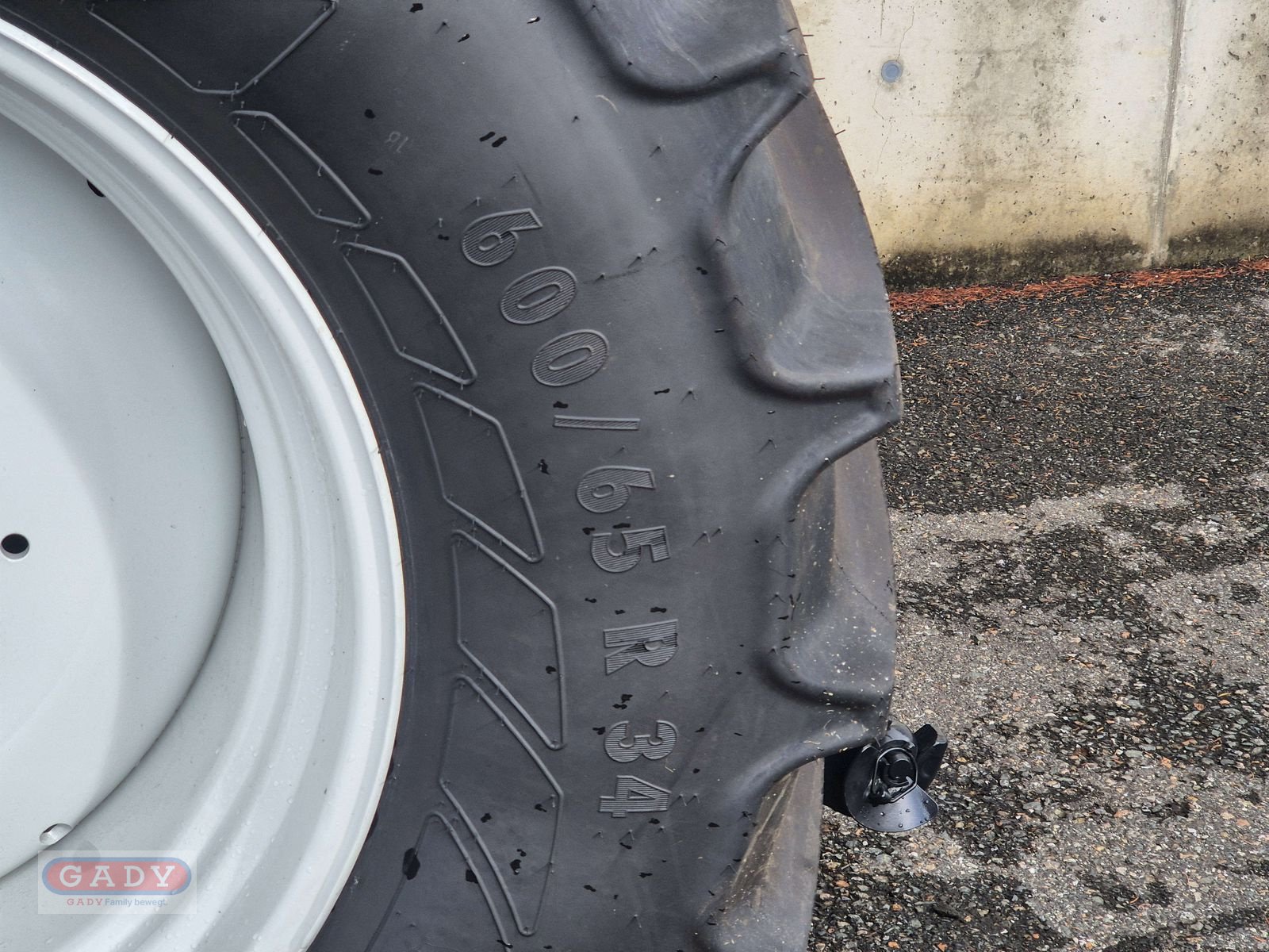 Traktor of the type Steyr 4120 Expert CVT, Neumaschine in Lebring (Picture 17)