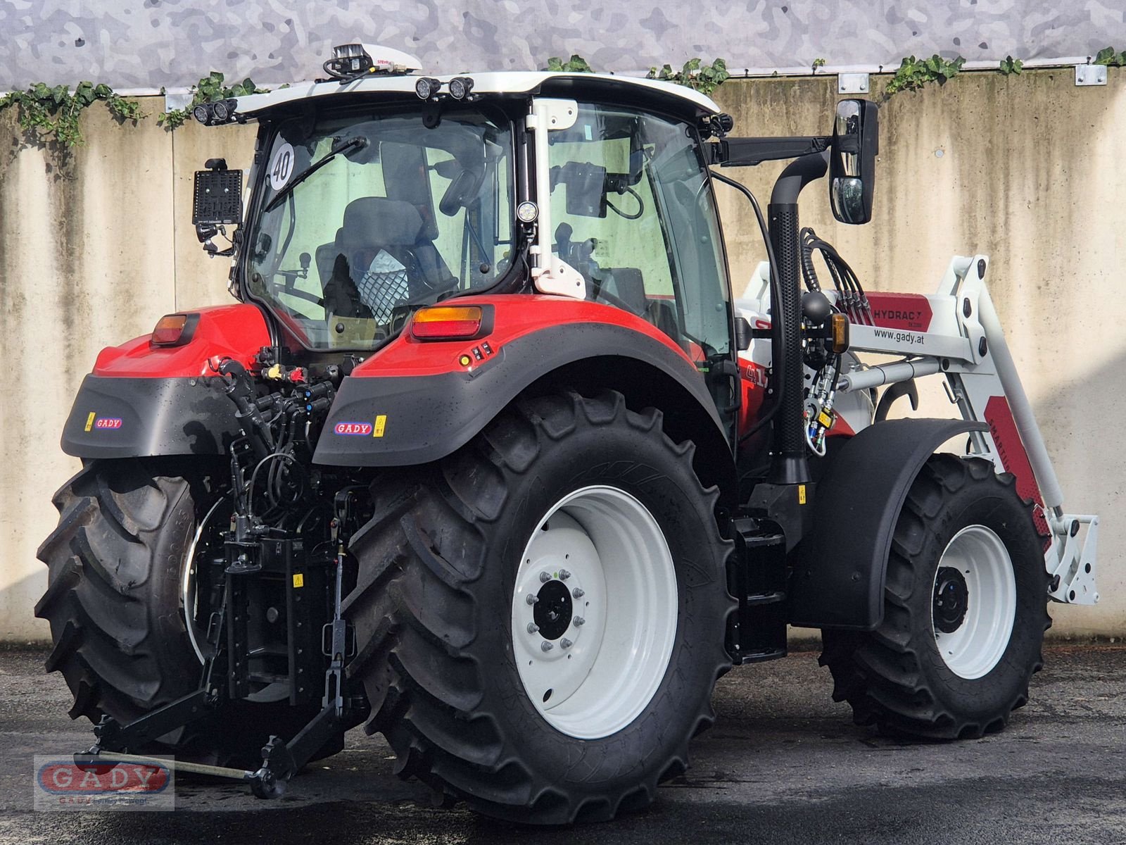 Traktor of the type Steyr 4120 Expert CVT, Neumaschine in Lebring (Picture 2)