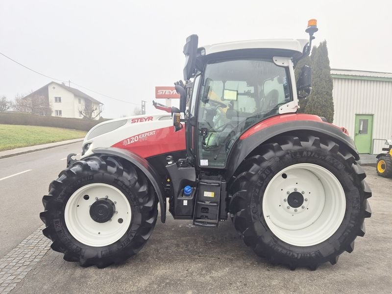 Traktor типа Steyr 4120 Expert CVT, Neumaschine в St. Marienkirchen (Фотография 7)