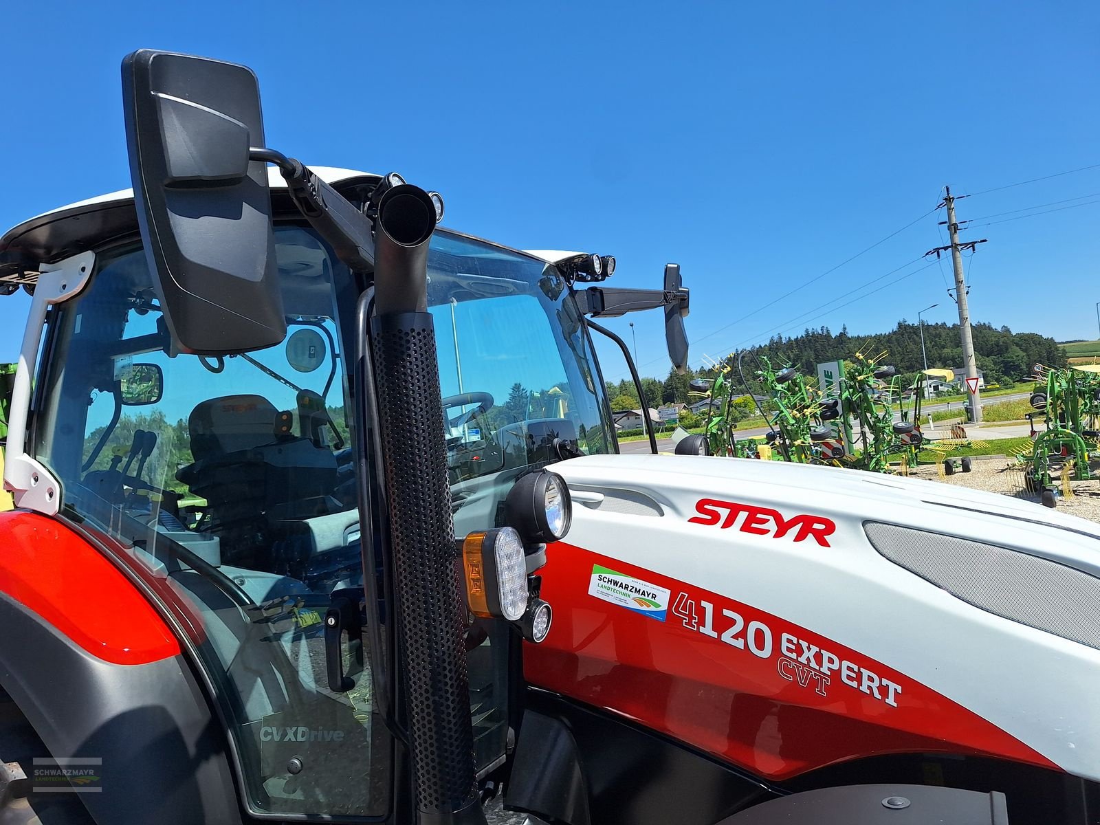 Traktor of the type Steyr 4120 Expert CVT, Neumaschine in Gampern (Picture 9)