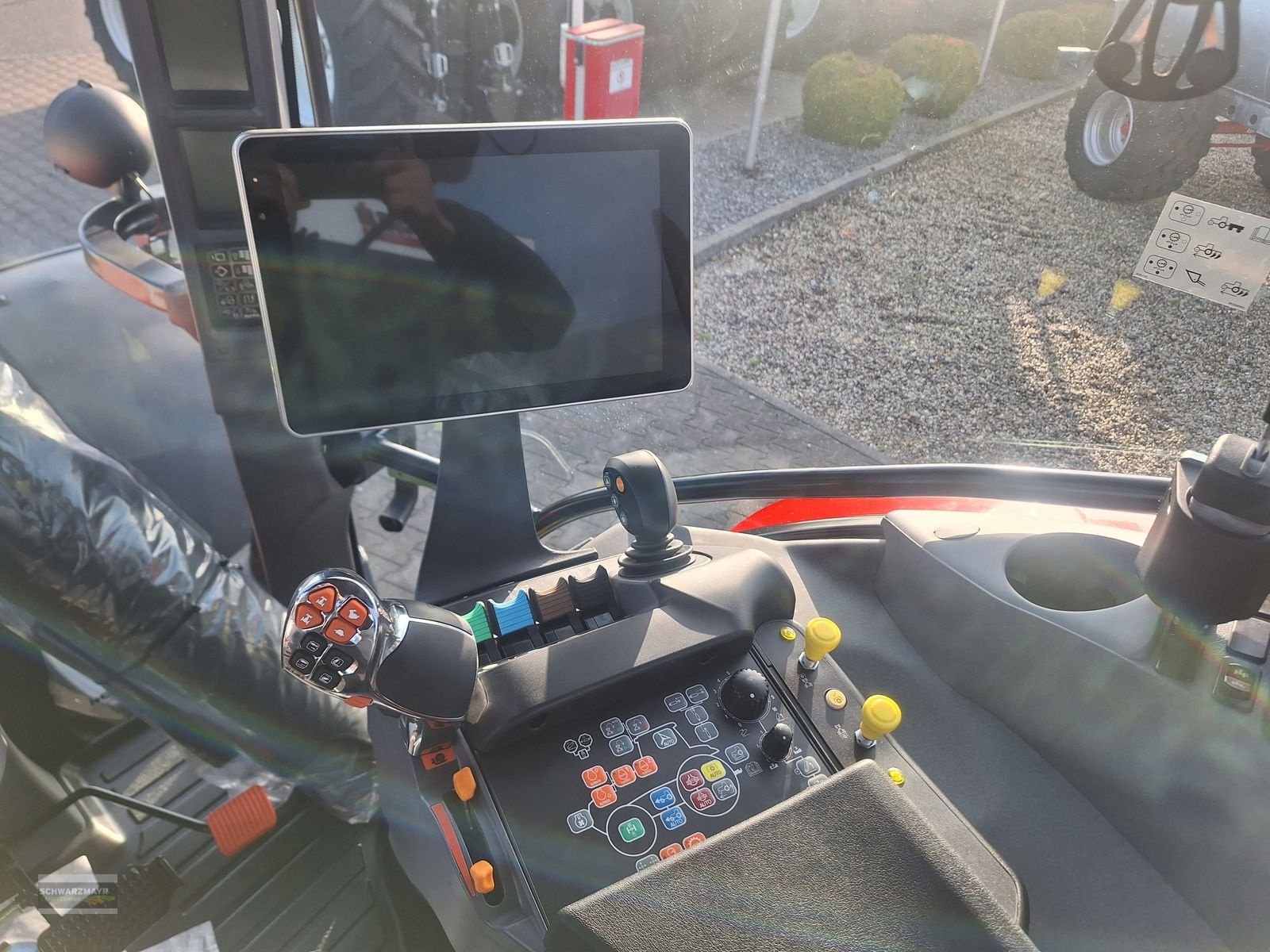 Traktor des Typs Steyr 4120 Expert, Neumaschine in Aurolzmünster (Bild 17)